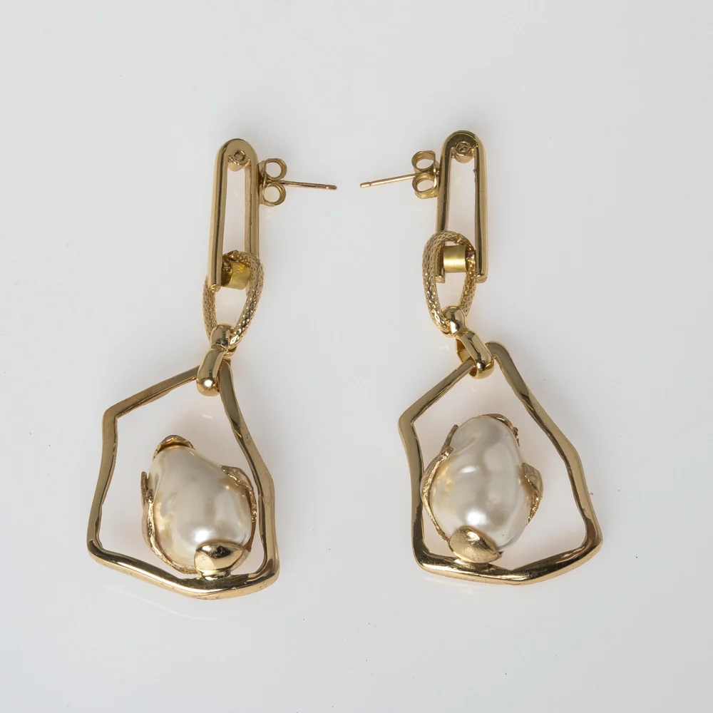 Belle Earrings