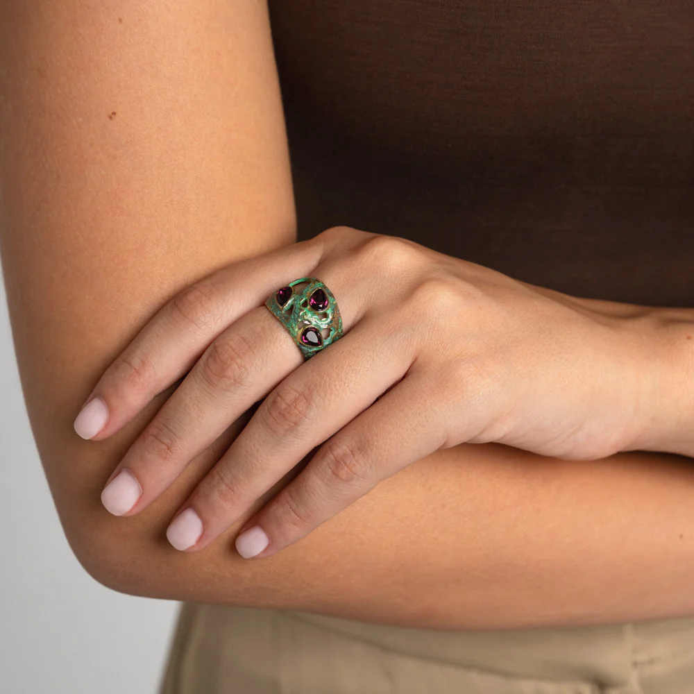 Gloomy Shiny Ring Handmade | Kalliope Jewelry - Image 3