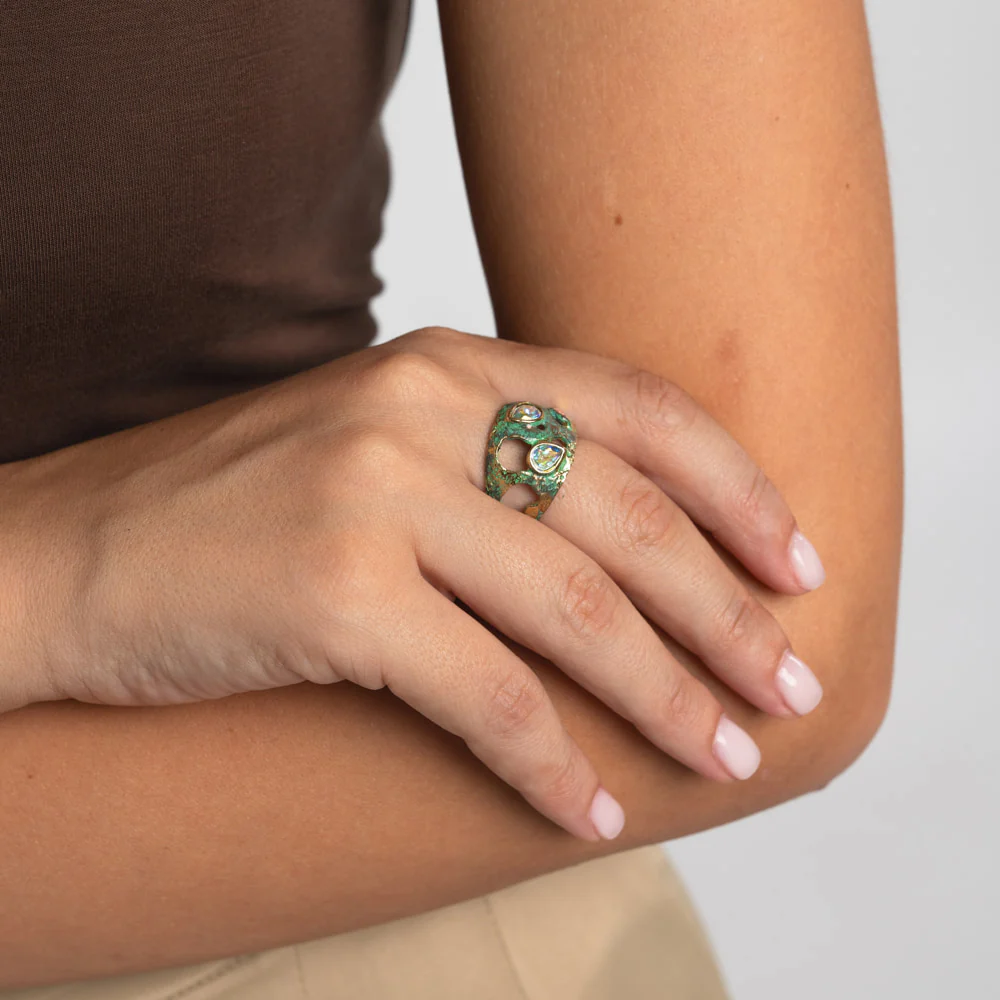 Gloomy Shiny Ring Handmade | Kalliope Jewelry - Image 4