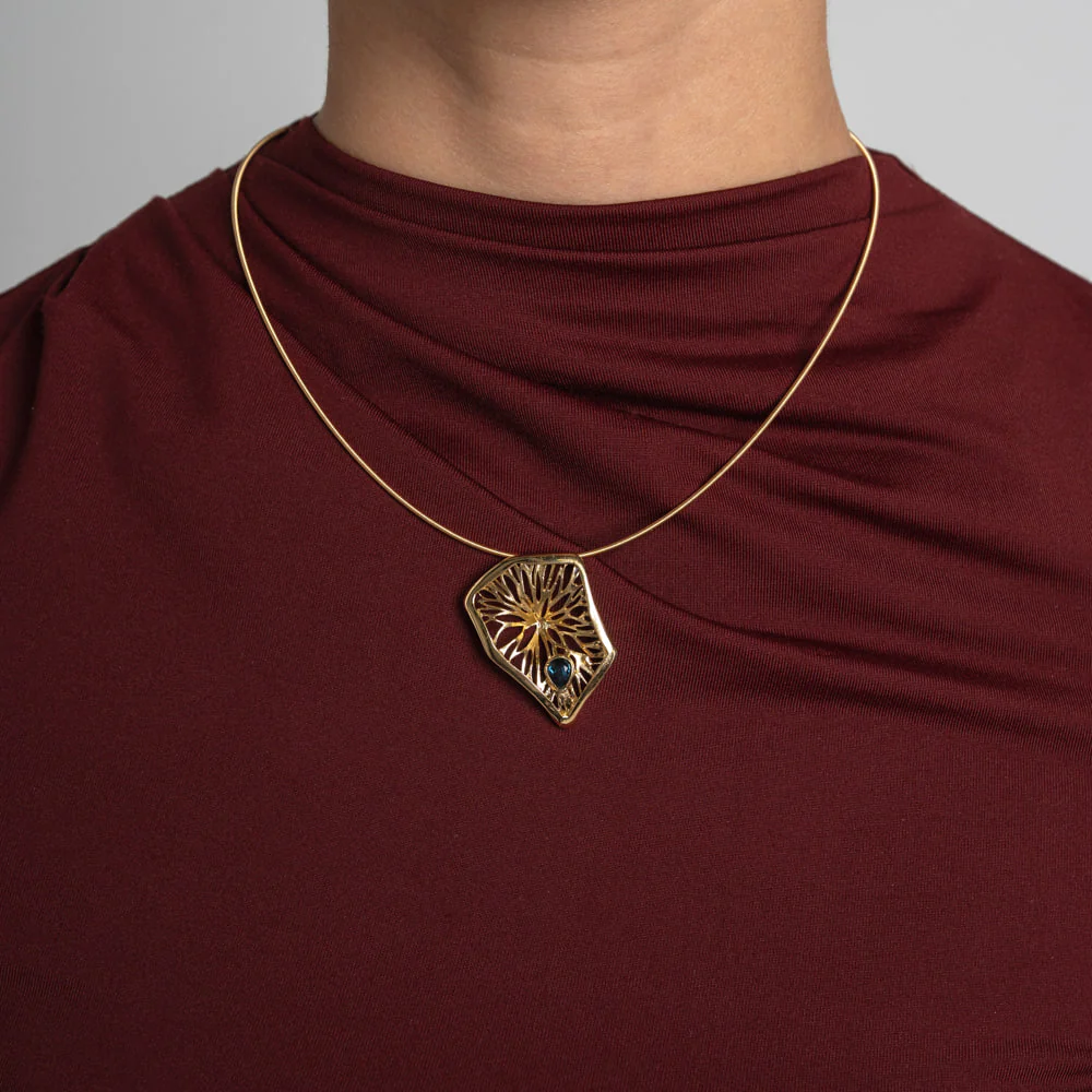 Hover Necklace - Image 4