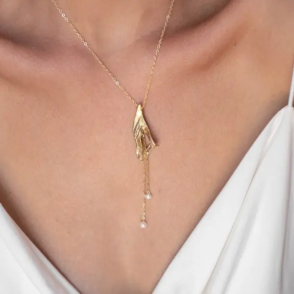 Lily Necklace