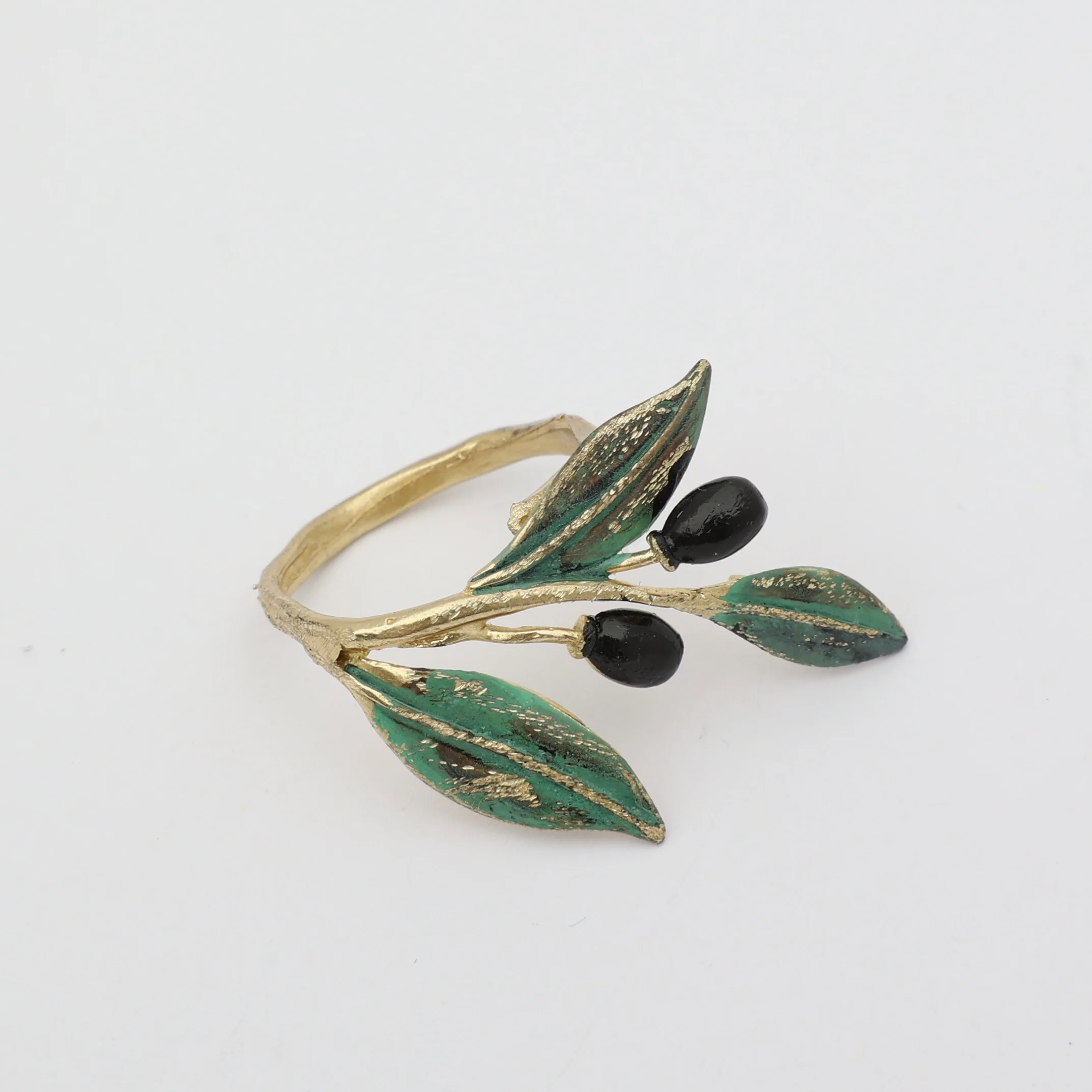 Lio Ring Handmade | Kalliope Jewelry - Image 4