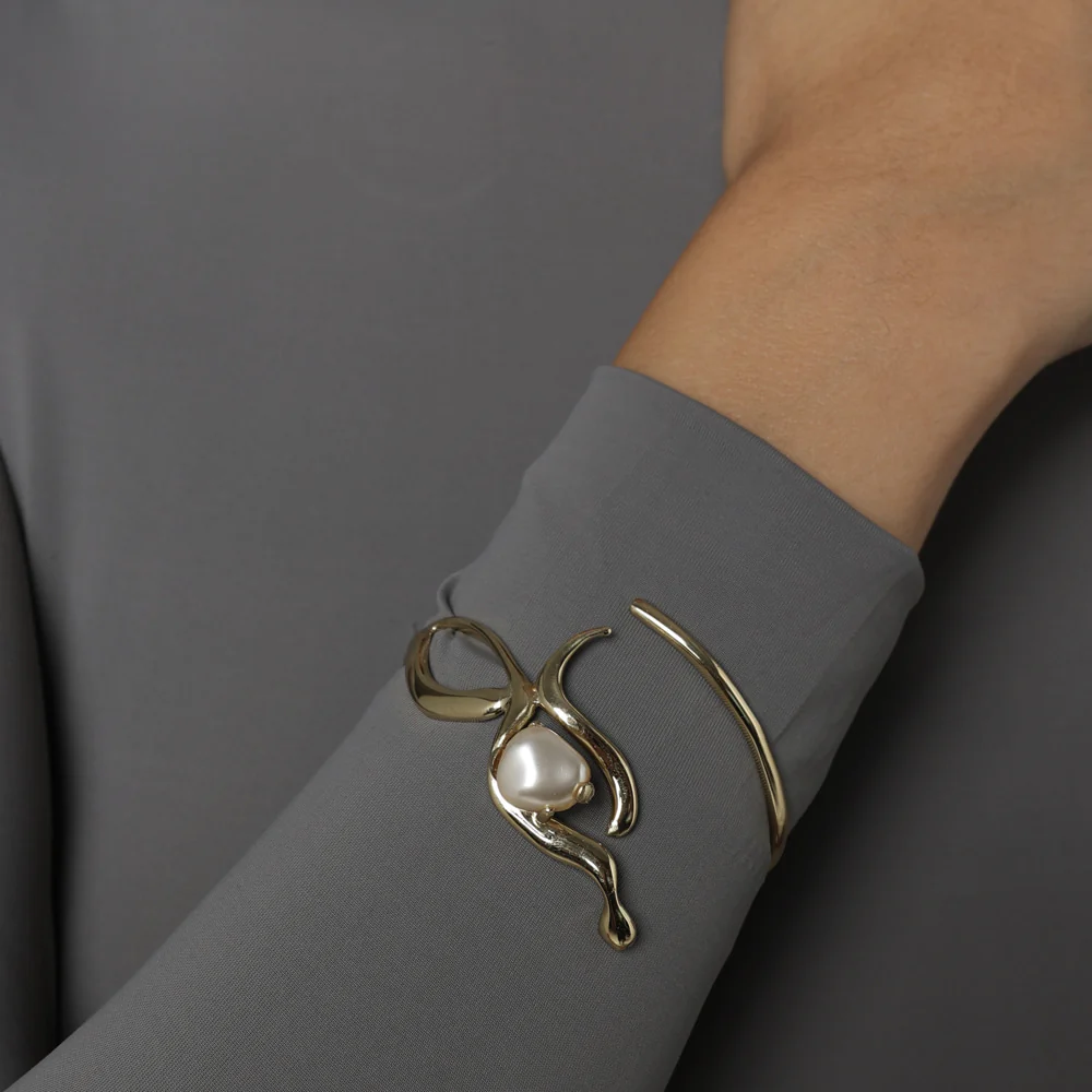 Swirl Bracelet - Image 4