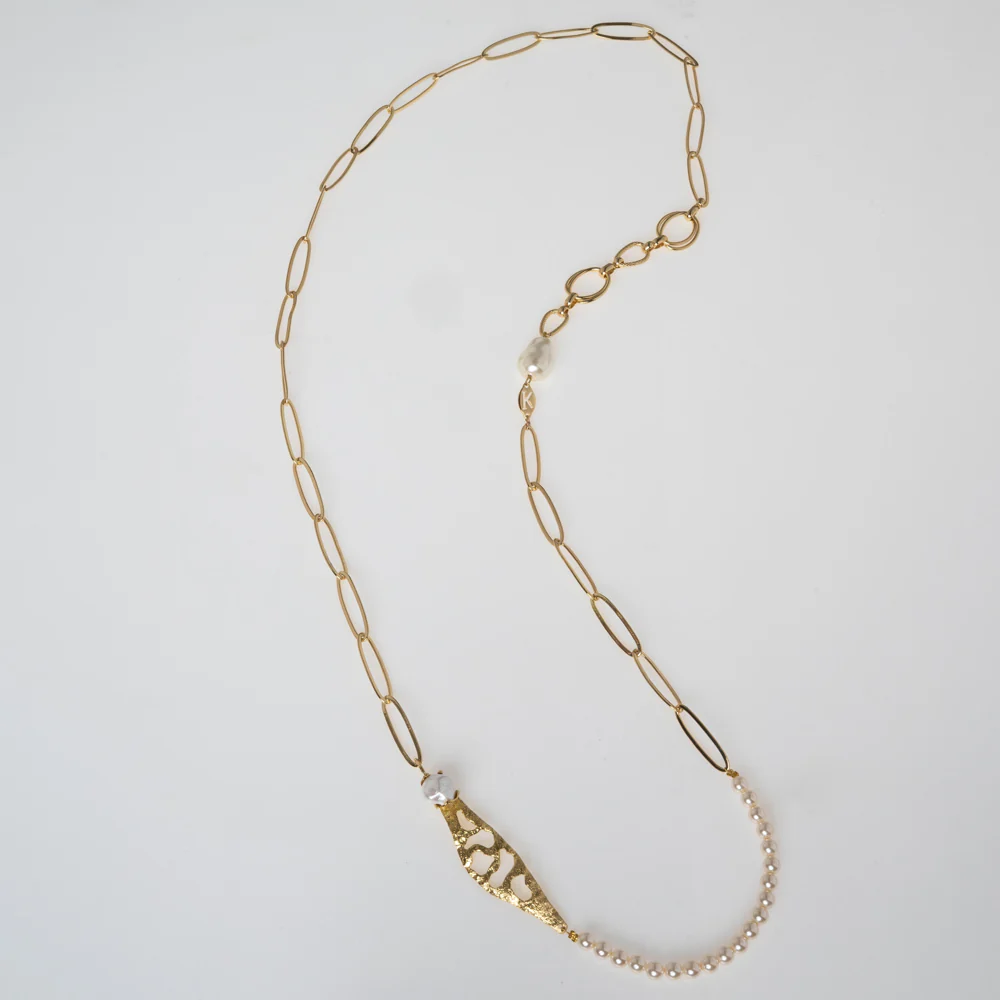 Swoon Chanel Necklace - Image 3